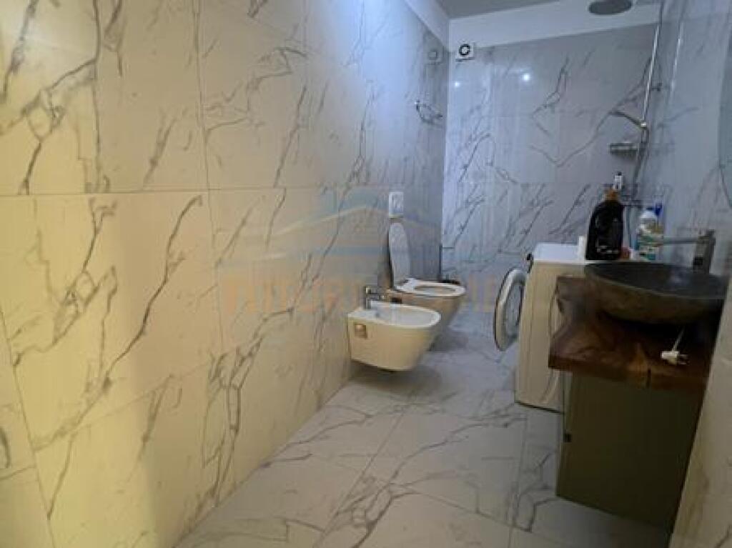 Qera, Apartament 3+1+2, Selitë, Tiranë