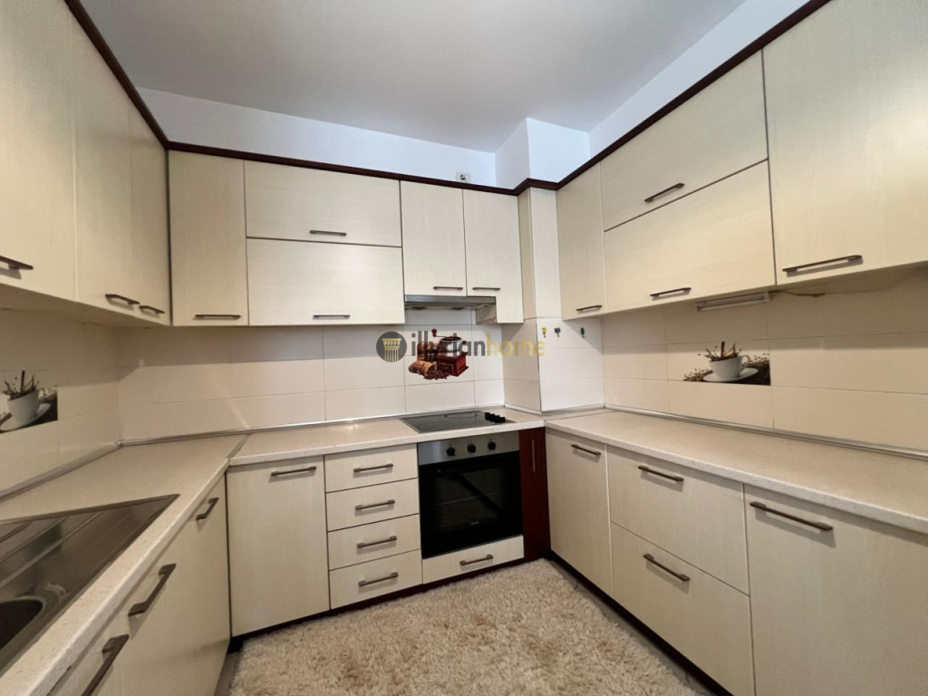 Jepet me qira Apartament 2+1+Ballkon të madh ”Kopshti Zoologjik”, Tiranë.