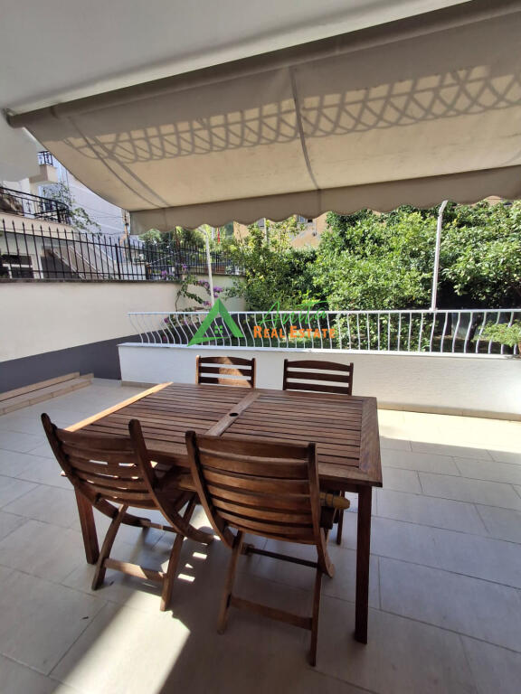 Villa su 2 Piani in Affitto – Via Elbasani