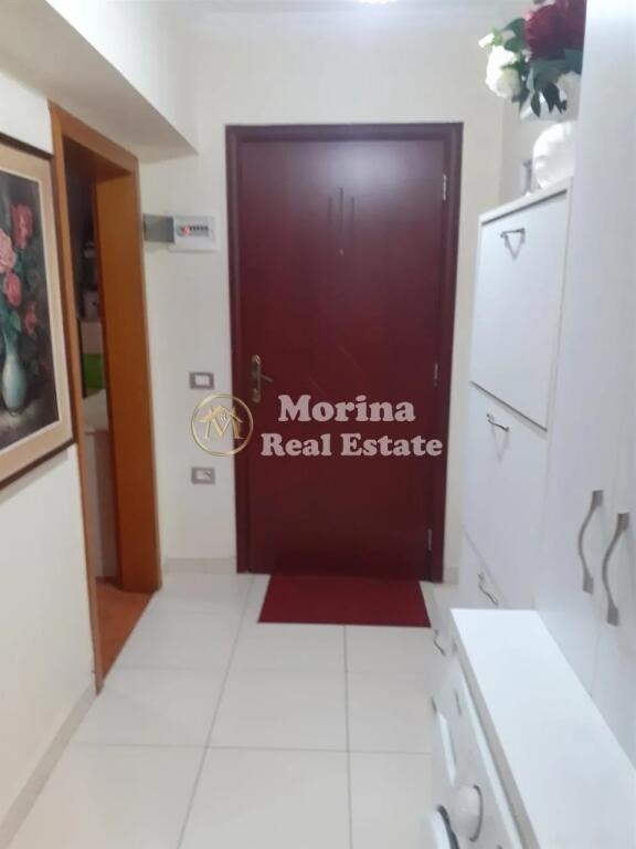 Qera Apartament,1+1 “Kinostudio” 400 Euro/Muaj