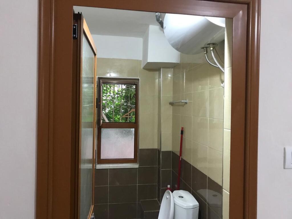 Affittasi appartamento 1+1 Stacioni i Fundit Tr E Re 500 mila lek