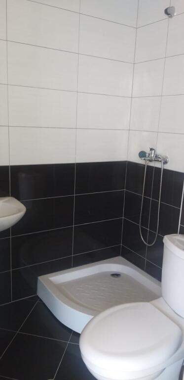 Apartment for rent 1+1 in Xhamllik