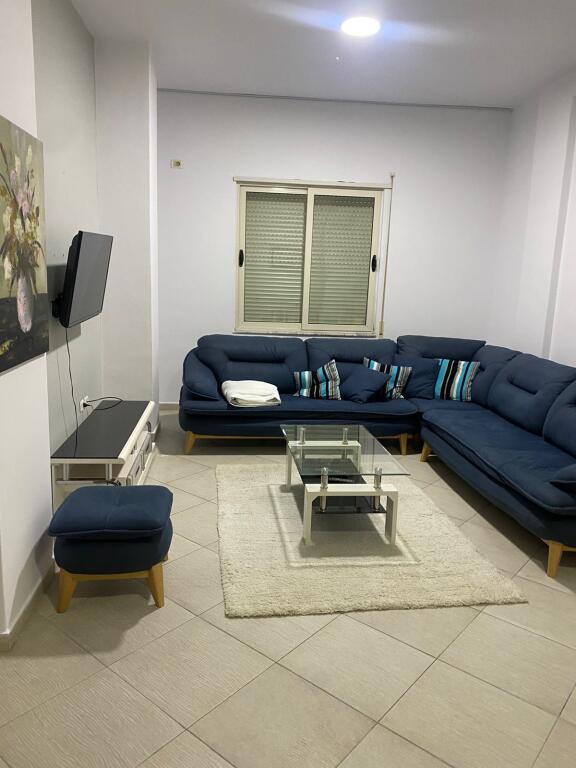 For rent 2+1 furnished dry lake 650 eu