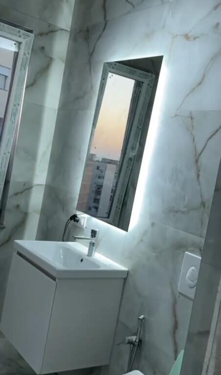 1+1 Lusso con Astir in Affitto