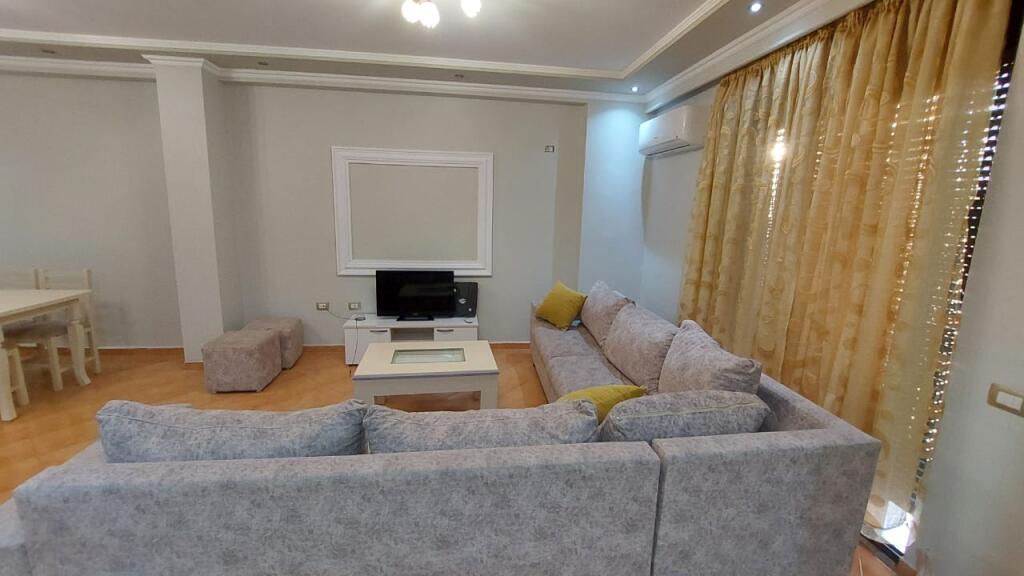 2+1 apartment for rent Fresk Rr.Thesarit