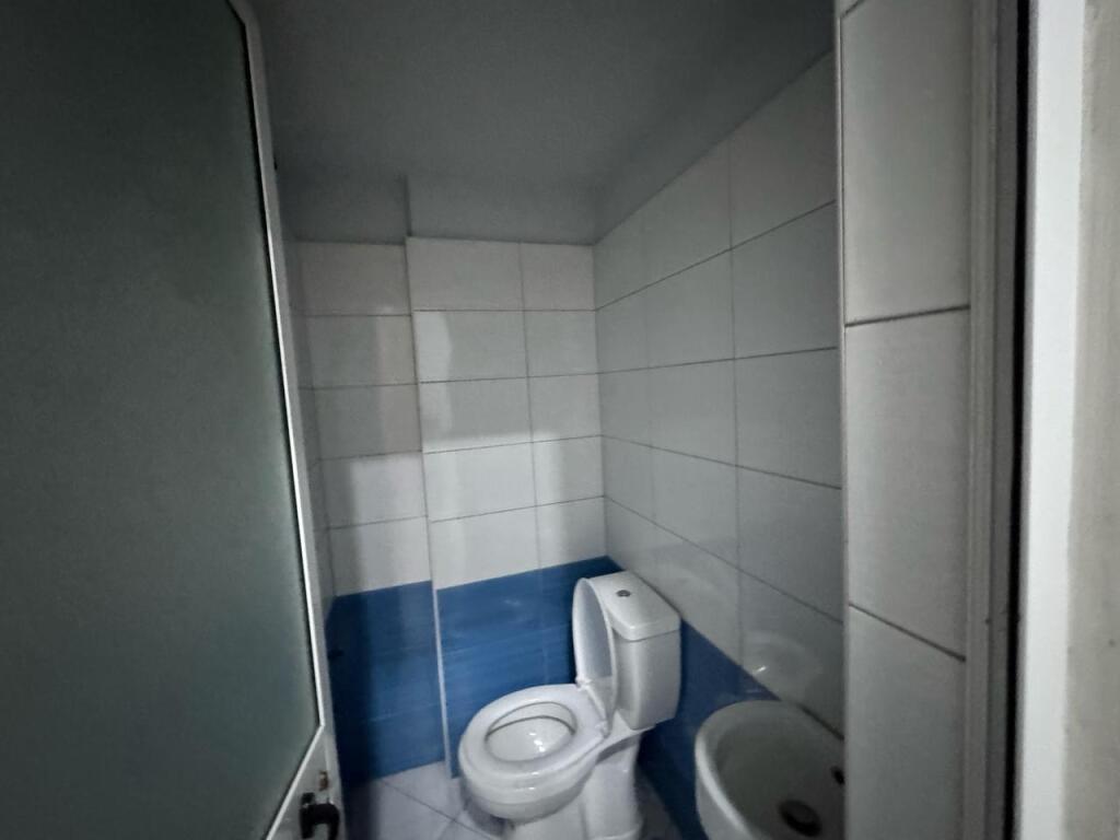 🏡 Locale in Affitto – 📍 Astir (vicino a Bohem)