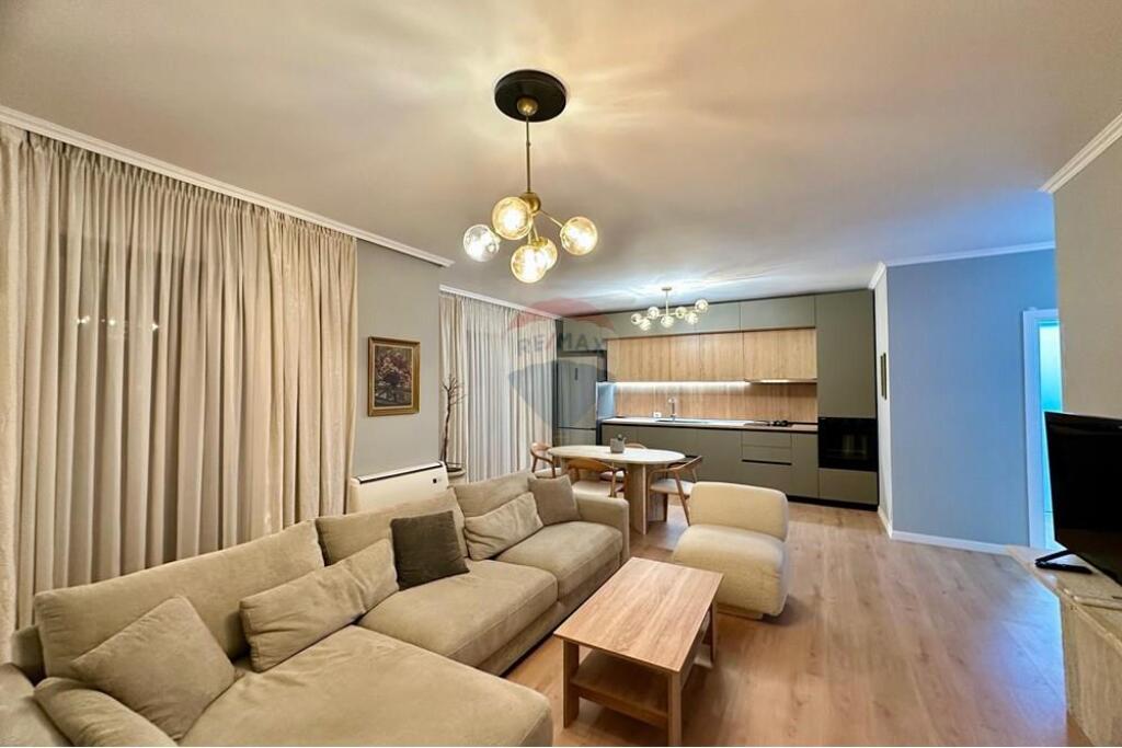 APARTMENT 2+1+2 FOR RENT DURRES STREET