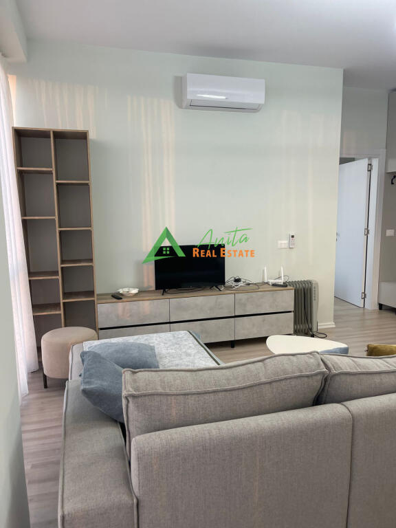Appartamento Moderno 1+1+Posto Auto in Affitto – Via Riza Cerova