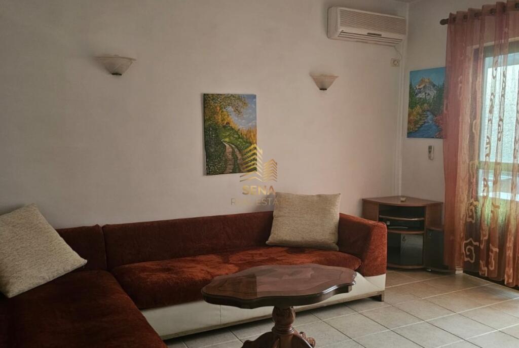 Rent, Apartment 1+1, Xhamllik, 350 Euro/Month