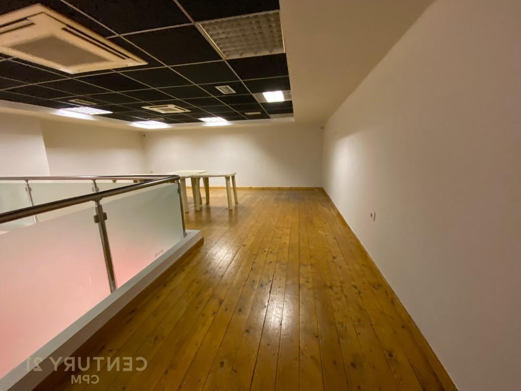 ALLA STRADA DELLE BARRICATE, CENTRO GALERIA AFFITTIAMO UNITA' COMMERCIALE