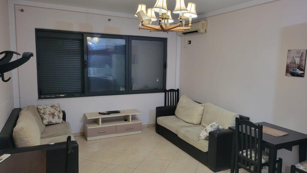 2+1+2/Qera📍Astir prane Vila l 📌450€