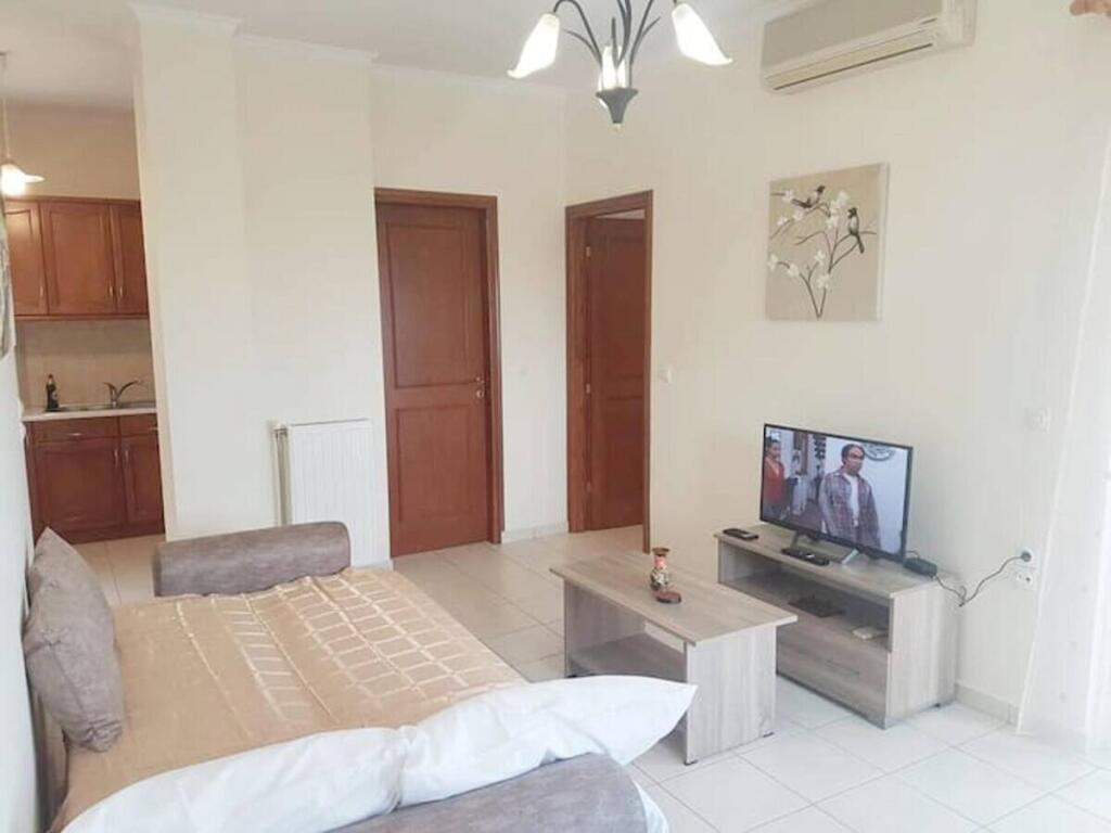 Apartment For Rent 1+1 Near Old Exhibition (ID B2101264) Tirana