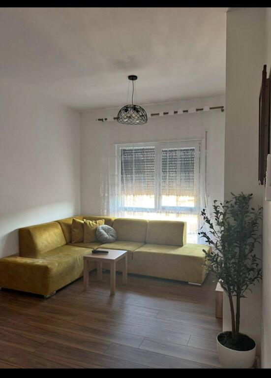 Apartment for rent 1+1 in Xhamllik