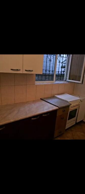 APARTMENT 1+1. 300 EURO. JORDAN MISJA STREET
