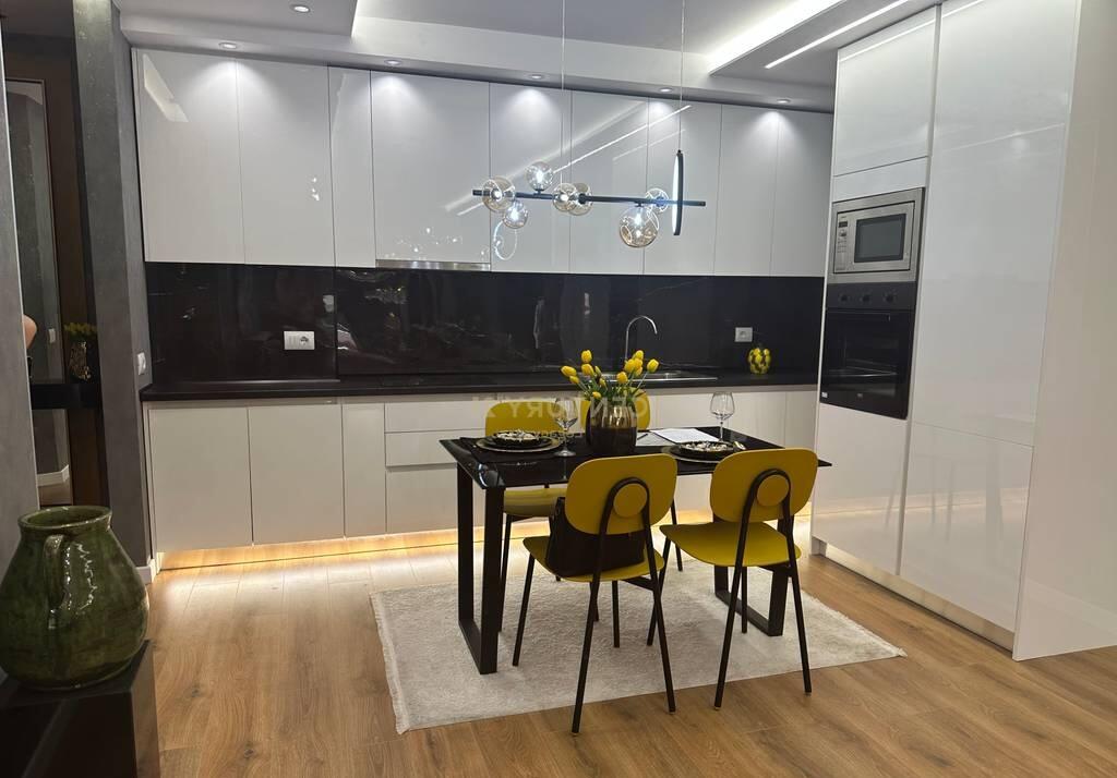 2+1 APARTMENT FOR SALE – DRY LAKE
