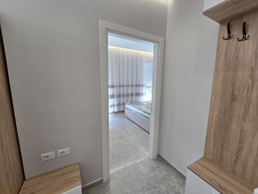 Appartamento 1+1+Posto auto in affitto a 5 Maji.