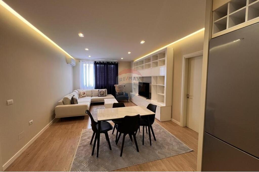 APARTAMENT 3+1 ME QIRA..