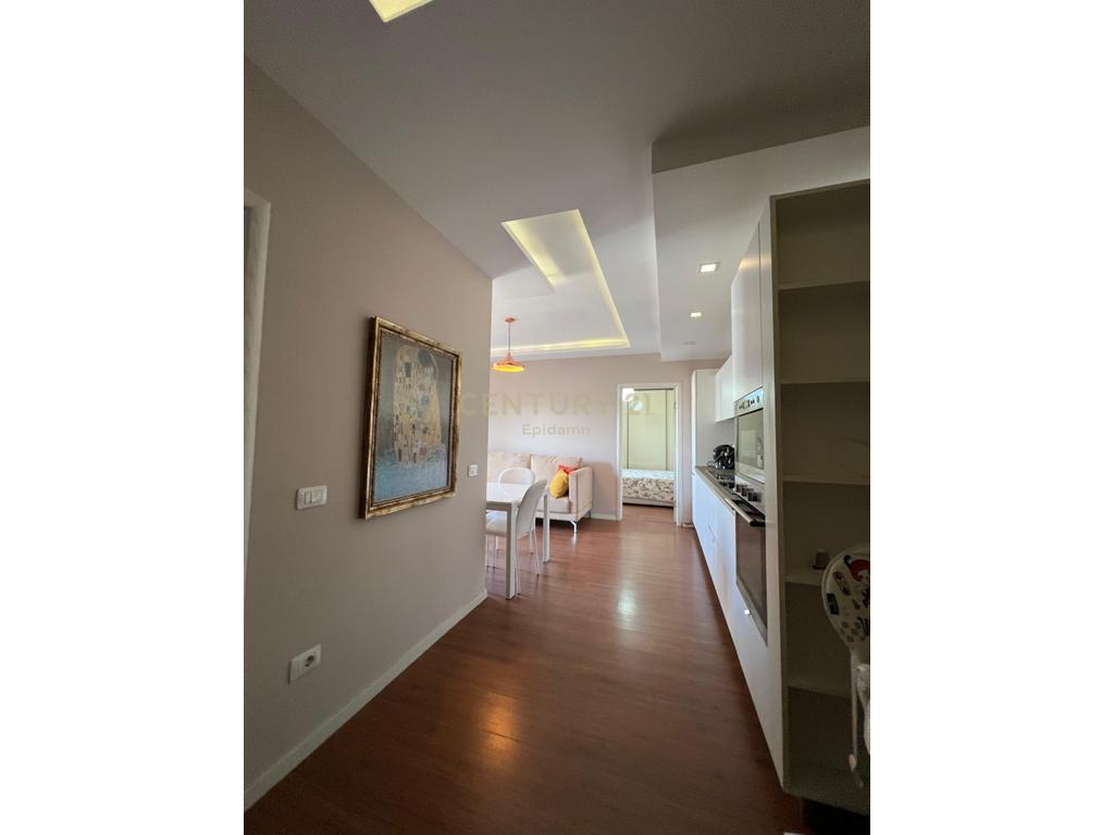 Jepet apartament me qira 1+1 , Ish-Rajoni Durrës!