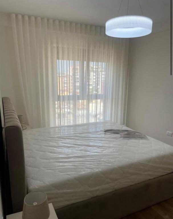 Super Appartamento 1+1 in affitto nel Centro di Tirana