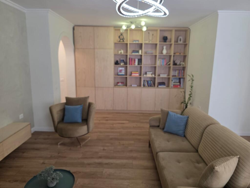 APARTMENT 2+1 + PARKING FOR RENT IN KODRA E DIELLIT