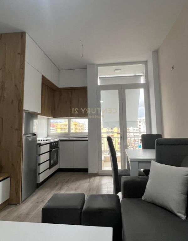 VENDESI APPARTAMENTO 1+1 ASTIR