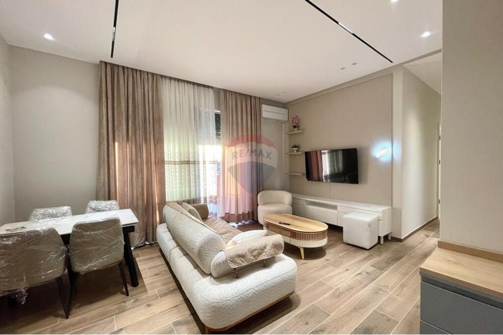 Super 2+1 apartment for rent at Delijorgji Complex