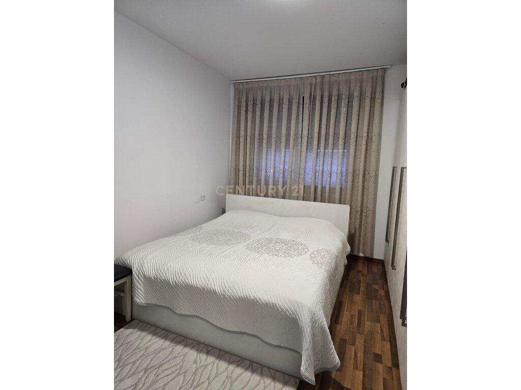 AFFITTASI APPARTAMENTO 2+1+2 ALLA RESIDENZA ALBA, EX CAMPO D'AVIAZIONE
