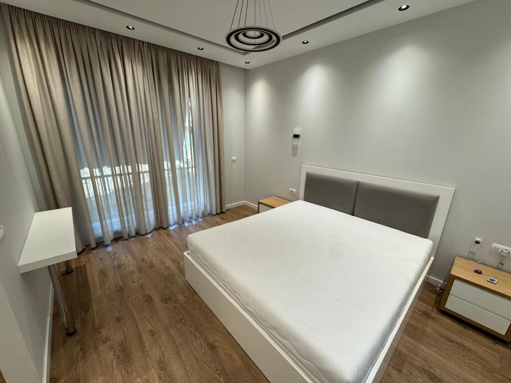 Affitto, Villa 📍 Via Dalip Topi, Kodra e Priftit🏷️Prezzo 1000 euro al mese