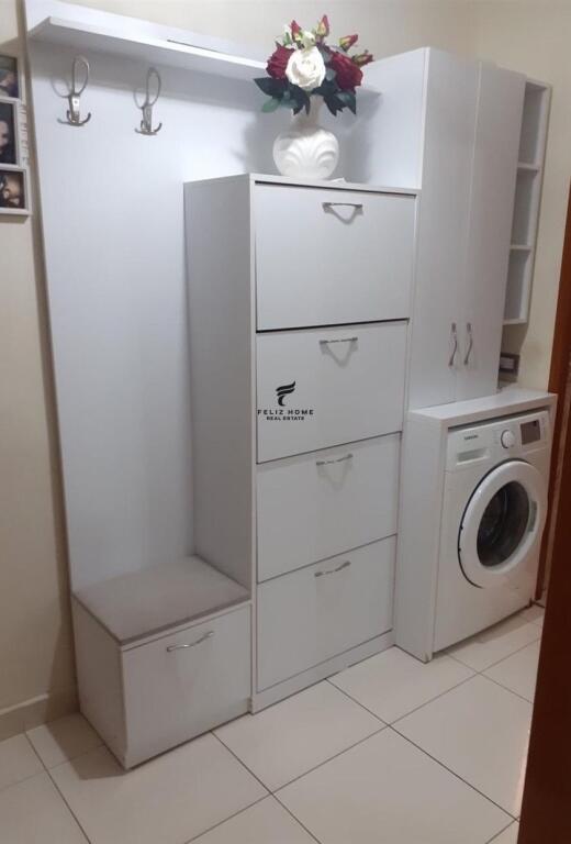 APARTAMENT ME QERA 1+1 PORCELAN 400 EURO