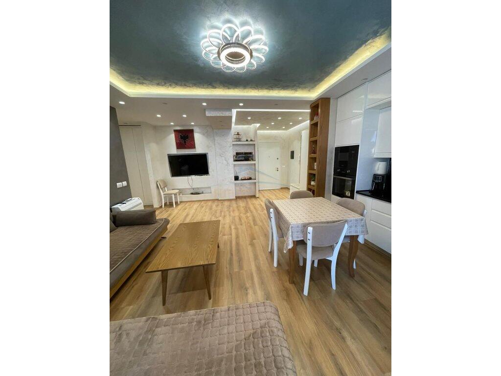 Vendesi appartamento 2+1 Garden Residence Turdiu Fusha e Aviacionit