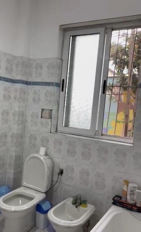 Qera ,Hyrje private  1+1, Amerikan II , 280 Euro/Muaj