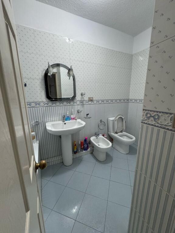 APPARTAMENTO IN AFFITTO 2+1 VIA KOSOVAREVE 700 EURO
