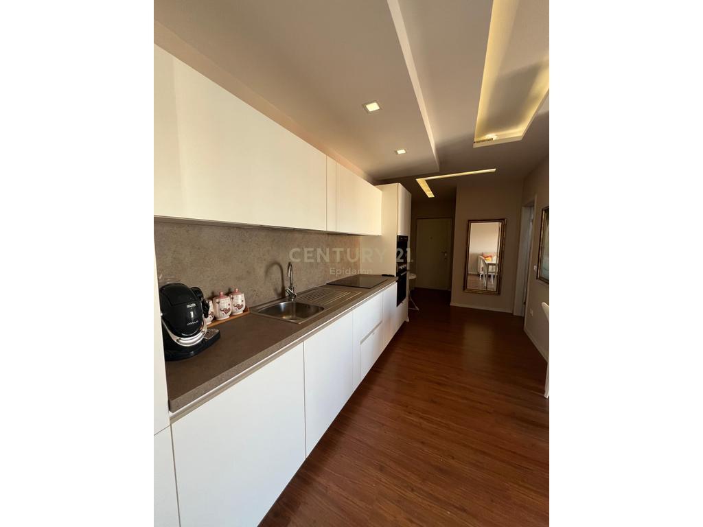Jepet apartament me qira 1+1 , Ish-Rajoni Durrës!