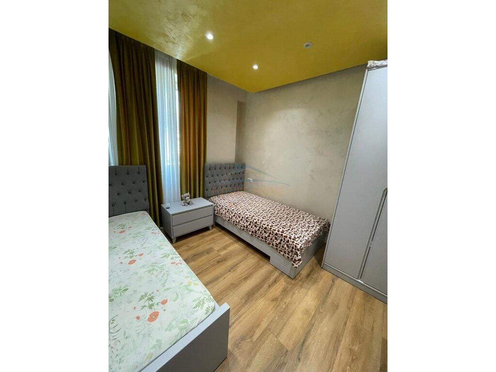 Vendesi appartamento 2+1 Garden Residence Turdiu Fusha e Aviacionit