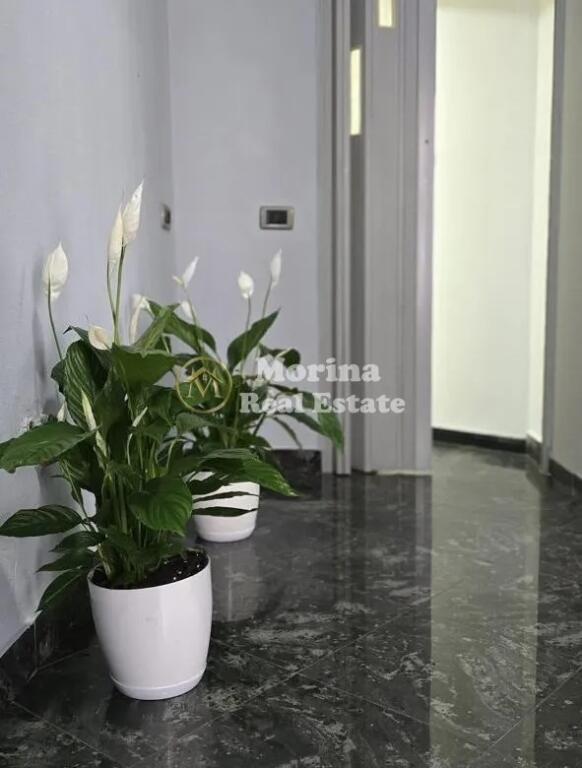 Qera Garsionere,  Rruga e Dibres, 650 Euro/muaj