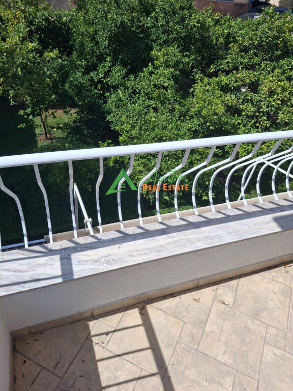 Villa su 2 Piani in Affitto – Via Elbasani