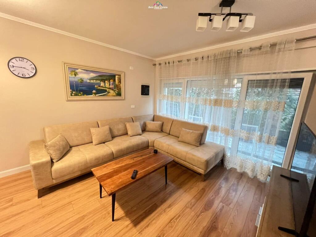 Apartament /Dublex Me Qera 2+1+2 Tek Kodra e Diellit 2 (ID B2201475) Tirane