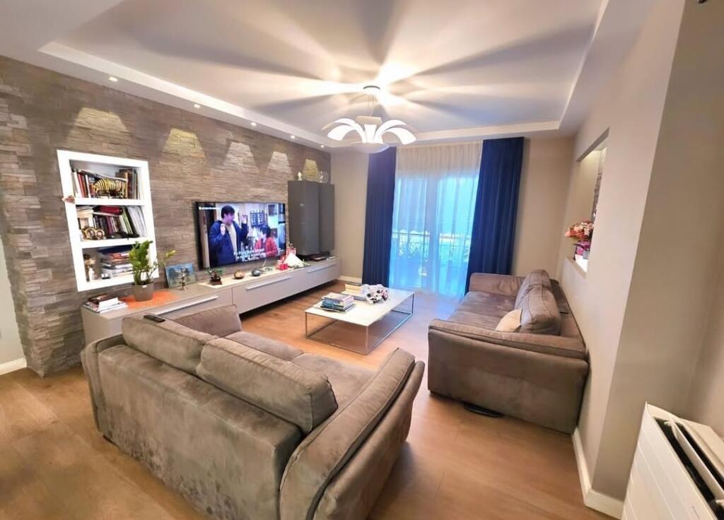 Shesim super apartament! 3+1+2 RRUGA E BOGDANEVE