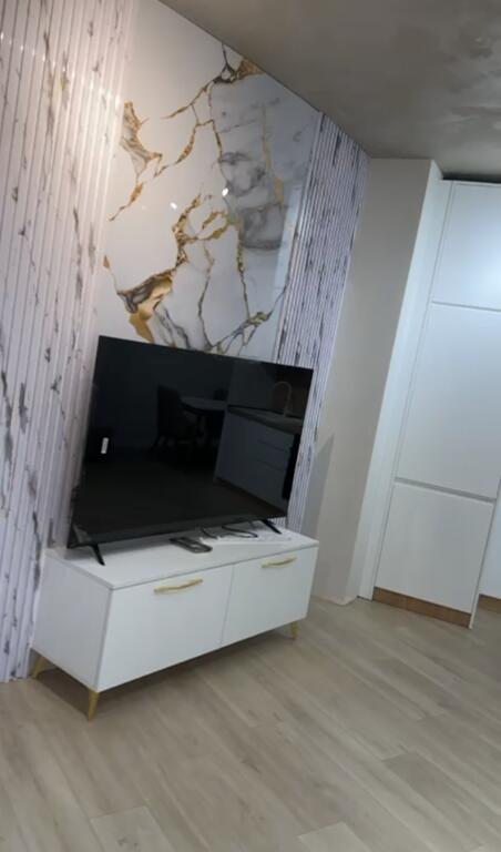 1+1 Lusso con Astir in Affitto