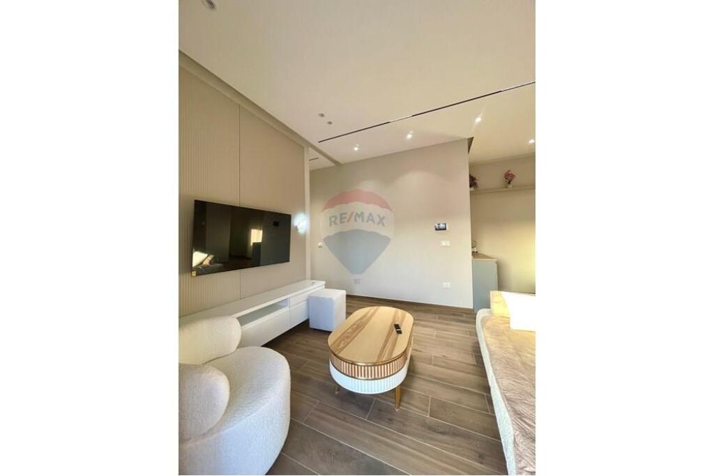 Super 2+1 apartment for rent at Delijorgji Complex