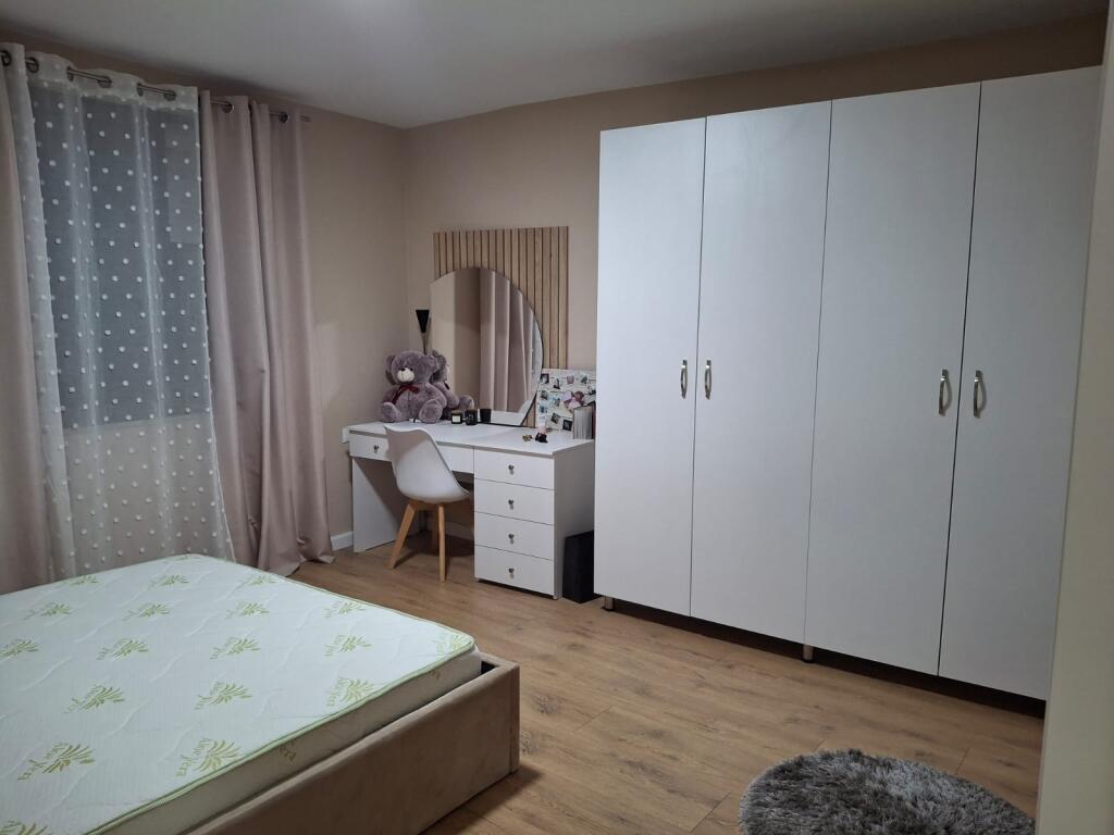 🏡 Appartamento in Affitto – Via Grigor Heba 💶 Prezzo: 1000€/mese