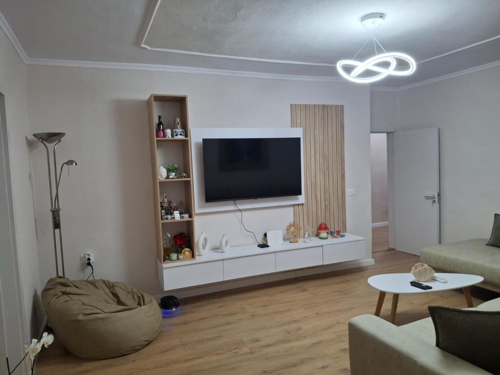 🏡 Appartamento in Affitto – Via Grigor Heba 💶 Prezzo: 1000€/mese