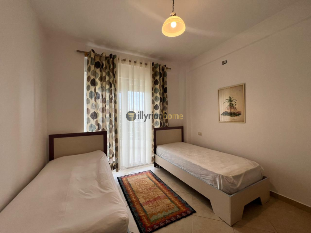 Jepet me qira Apartament 2+1+Ballkon të madh ”Kopshti Zoologjik”, Tiranë.