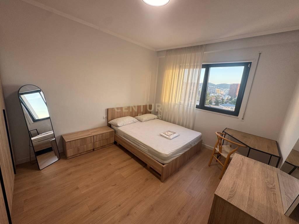 JAPIM ME QERA APARTAMENT 2+1+2 TEK RRUGA E DURRËSIT 1,500 € /Muaj