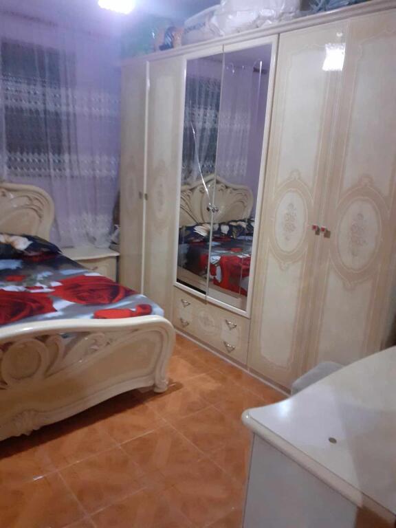 Affittasi 1+1 a Porcelan