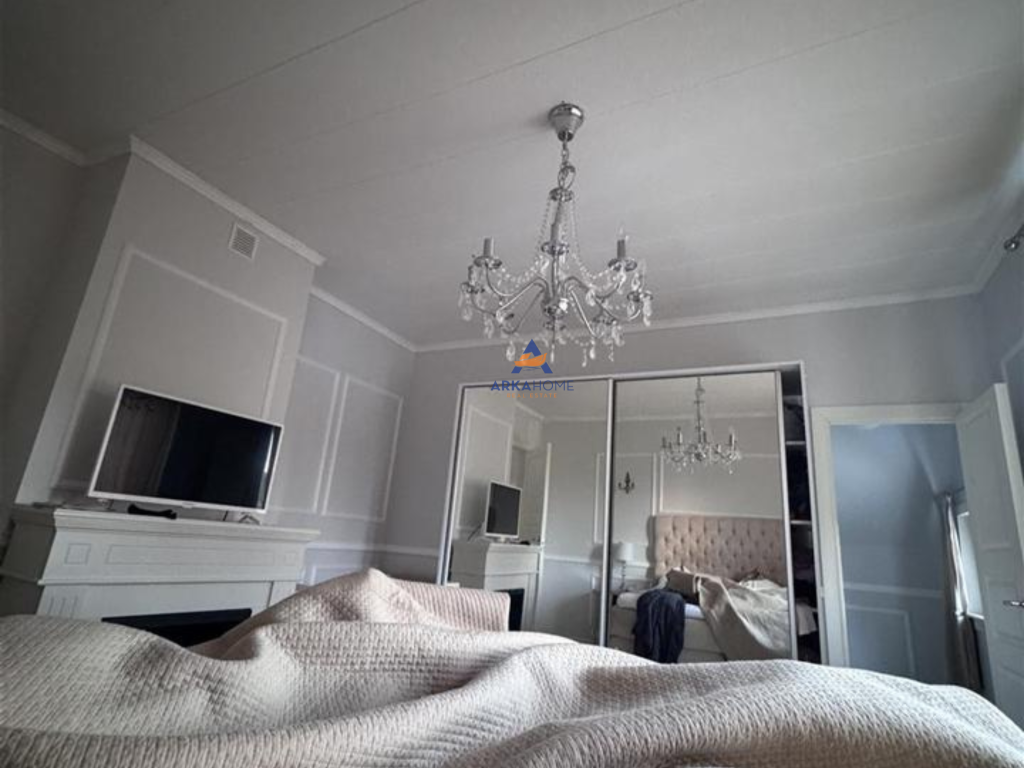 SHITET VILË 3+1+BALLKON+VERANDE "SUEDI – JÖNKÖPING" 170.000 EURO.
