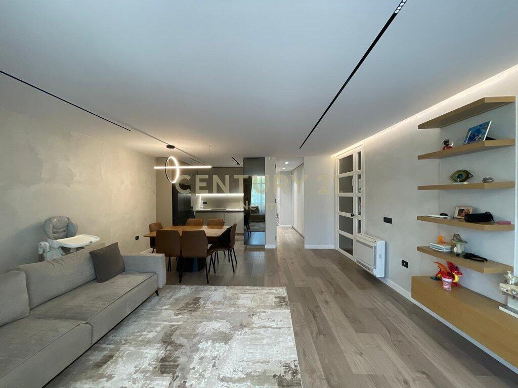 Apartment 3+2 For Sale in Botanical Zoo Garden, Tirana - 355,000€ | 165 m²