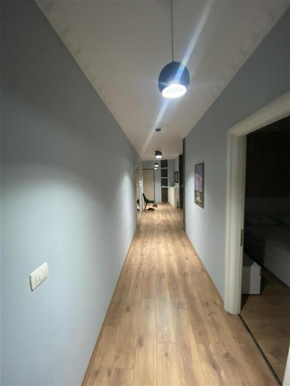 Jepet apartament 2+1+2 me qera ne Astir tek Syri tv