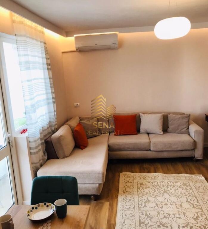 Rent, Apartment 1+1, Mine Peza Street, 650 Euro/month
