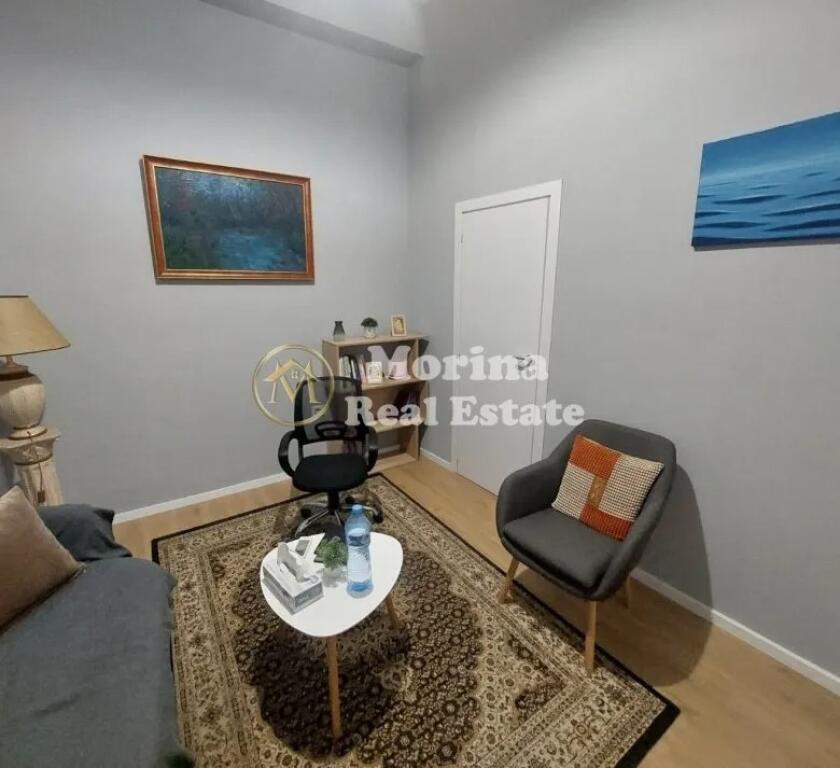 Shitet, Shtepi Private 3 Kateshe, Shkolla E Baletit, 450 000 euro